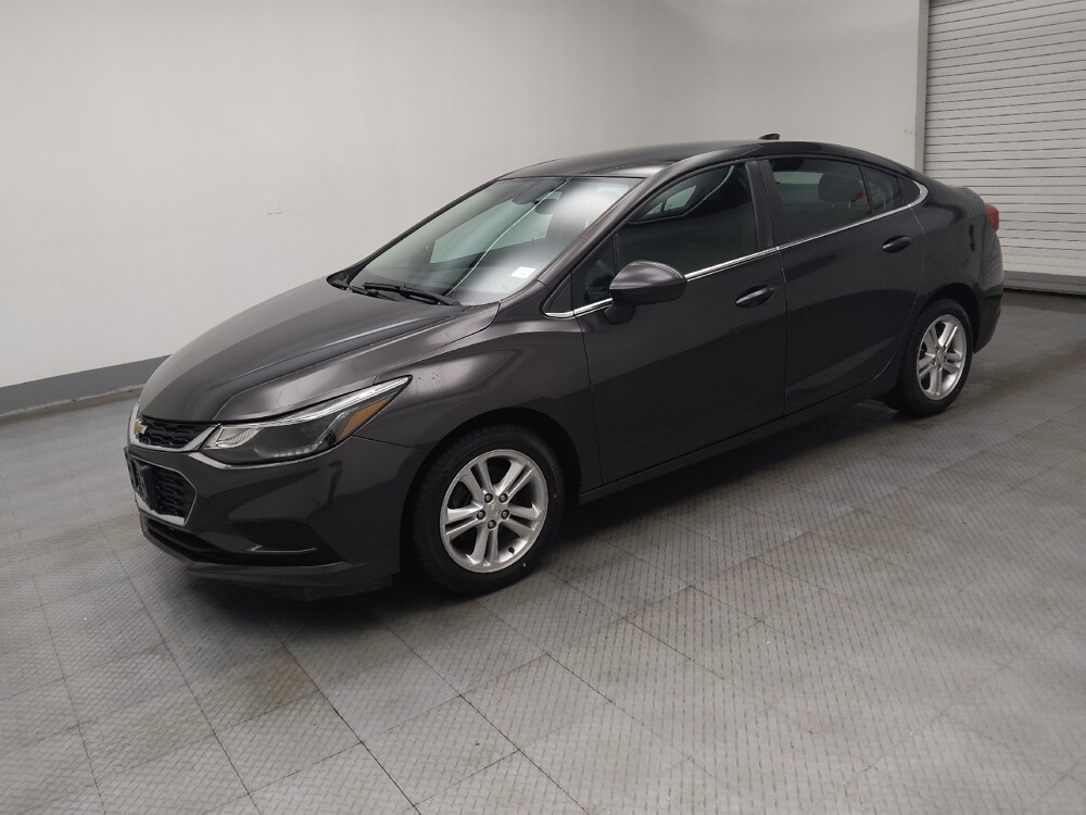 2017 Chevrolet Cruze in Peoria, IL 61615 - 18086712 2