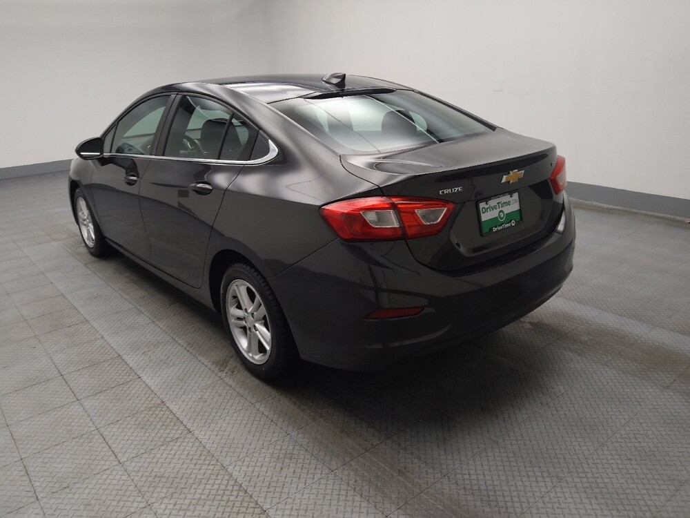 2017 Chevrolet Cruze in Peoria, IL 61615 - 18086712 5