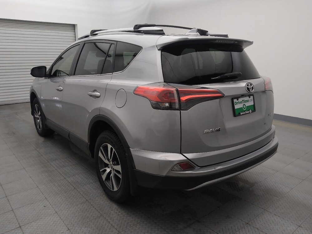 2018 Toyota RAV4 in Houston, TX 77074 - 18086713 5