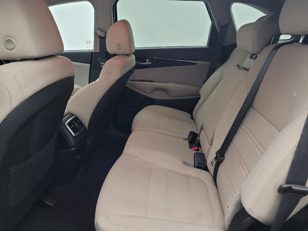 2019 Kia Sorento in Greensboro, NC 27407 - 18086714 18