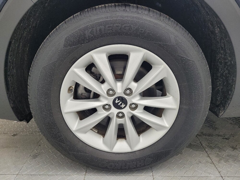 2019 Kia Sorento in Greensboro, NC 27407 - 18086714 31