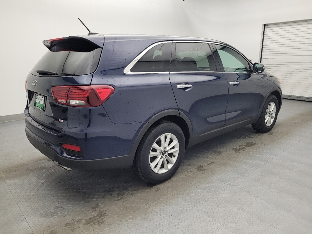 2019 Kia Sorento in Greensboro, NC 27407 - 18086714 10