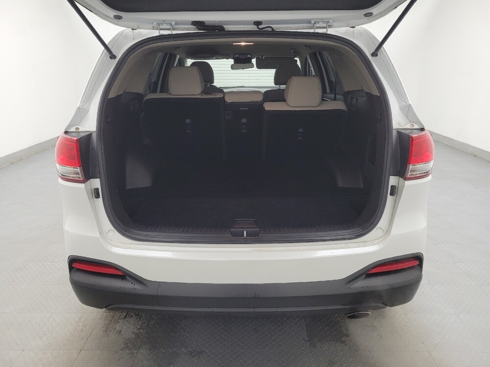 2018 Kia Sorento in Wilmington, NC 28405 - 18086715 29