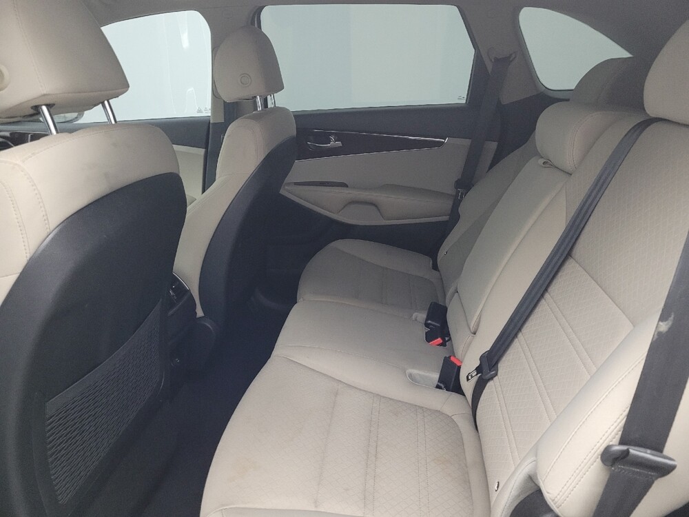 2018 Kia Sorento in Wilmington, NC 28405 - 18086715 18