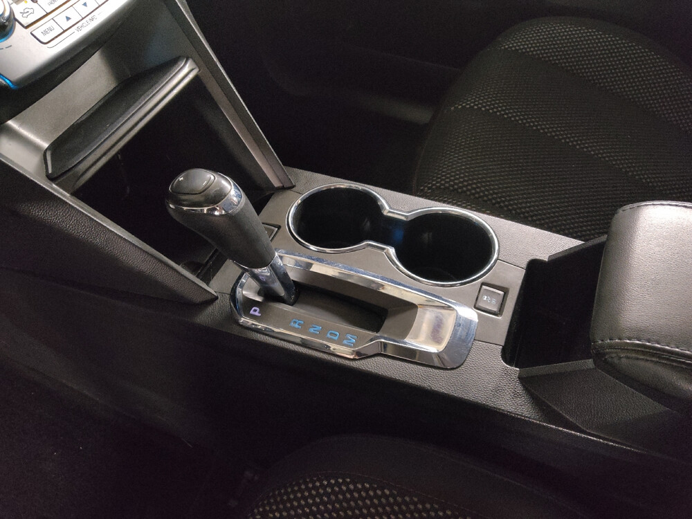 2017 Chevrolet Equinox in Morrow, GA 30260 - 18086717 26