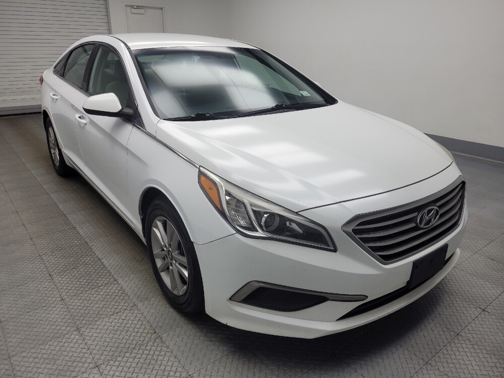 2016 Hyundai Sonata in Highland, IN 46322 - 18086719 13
