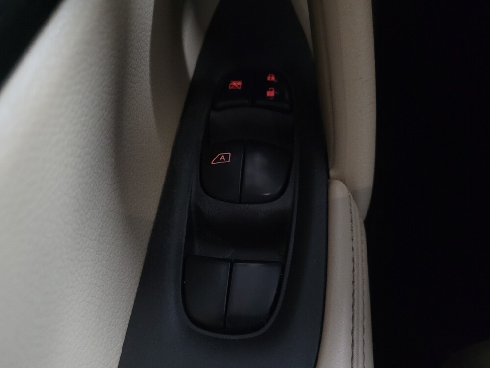 2019 Nissan Rogue in Union City, GA 30291 - 18086721 27