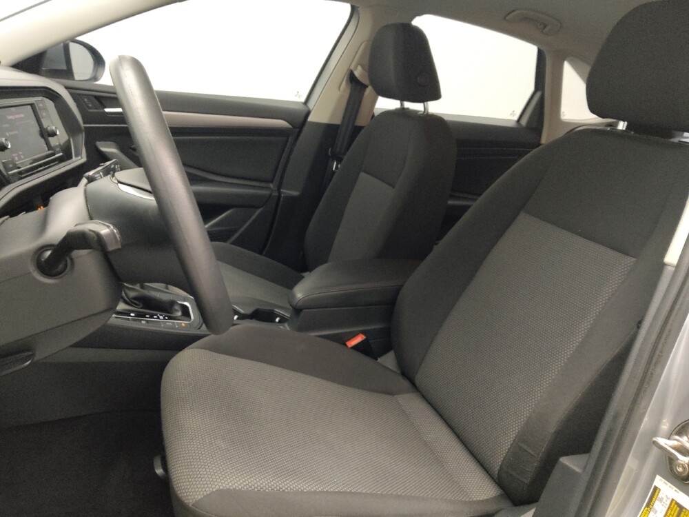 2019 Volkswagen Jetta in Morrow, GA 30260 - 18086722 17