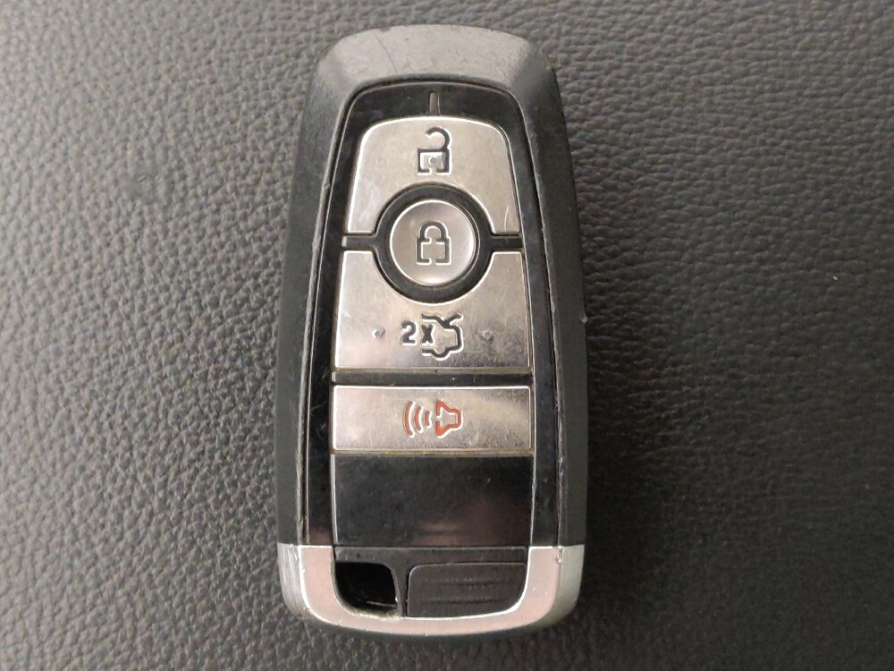 2017 Ford Fusion in Houston, TX 77060 - 18086724 32