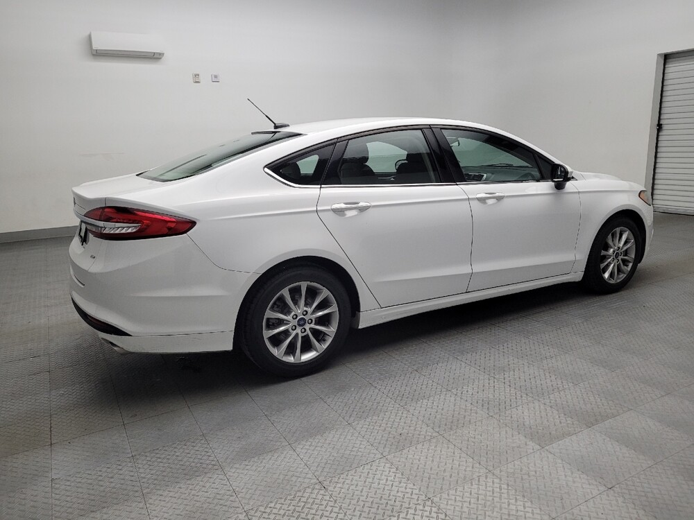 2017 Ford Fusion in Houston, TX 77060 - 18086724 10