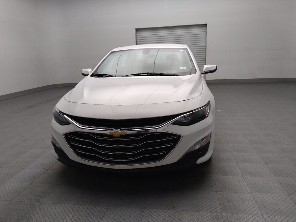 2019 Chevrolet Malibu in Plano, TX 75074 - 18086729 15