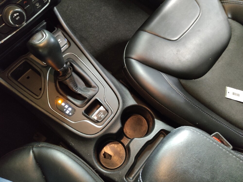 2020 Jeep Cherokee in Fort Worth, TX 76116 - 18086731 26