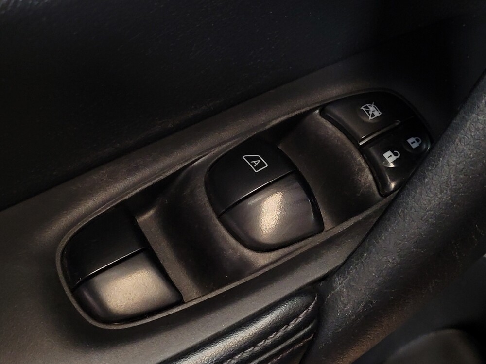 2020 Nissan Rogue in West Palm Beach, FL 33409 - 18086737 27