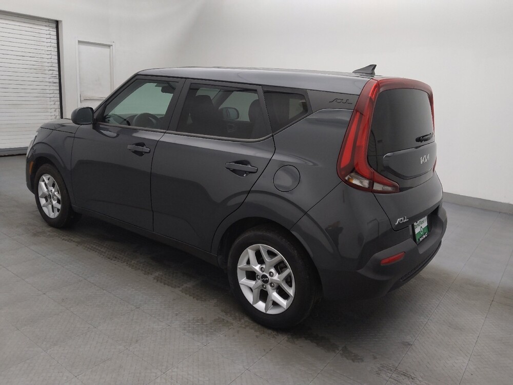 2022 Kia Soul in Charlotte, NC 28213 - 18086745 3