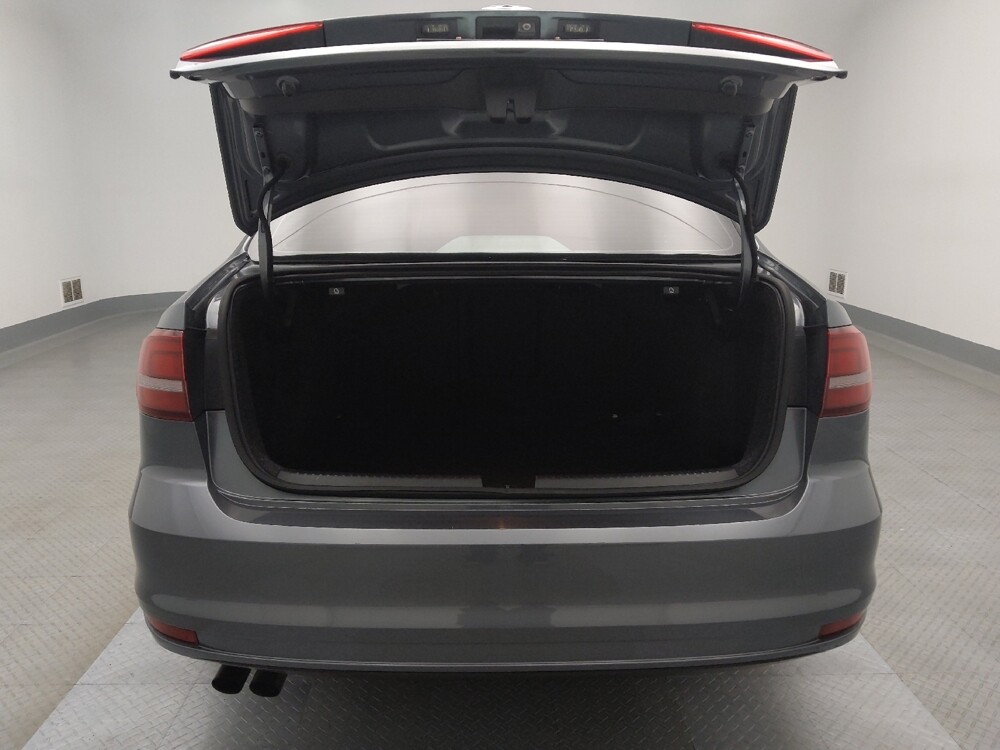 2017 Volkswagen Jetta in Lakewood, CO 80215 - 18086749 29