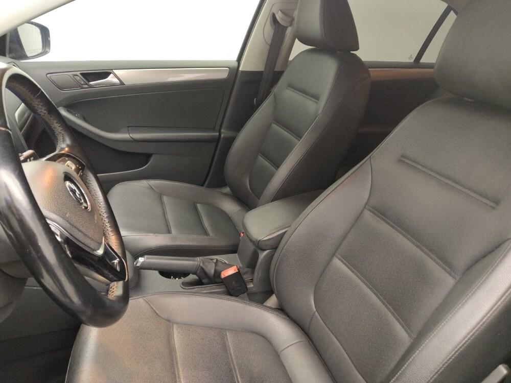 2017 Volkswagen Jetta in Lakewood, CO 80215 - 18086749 17