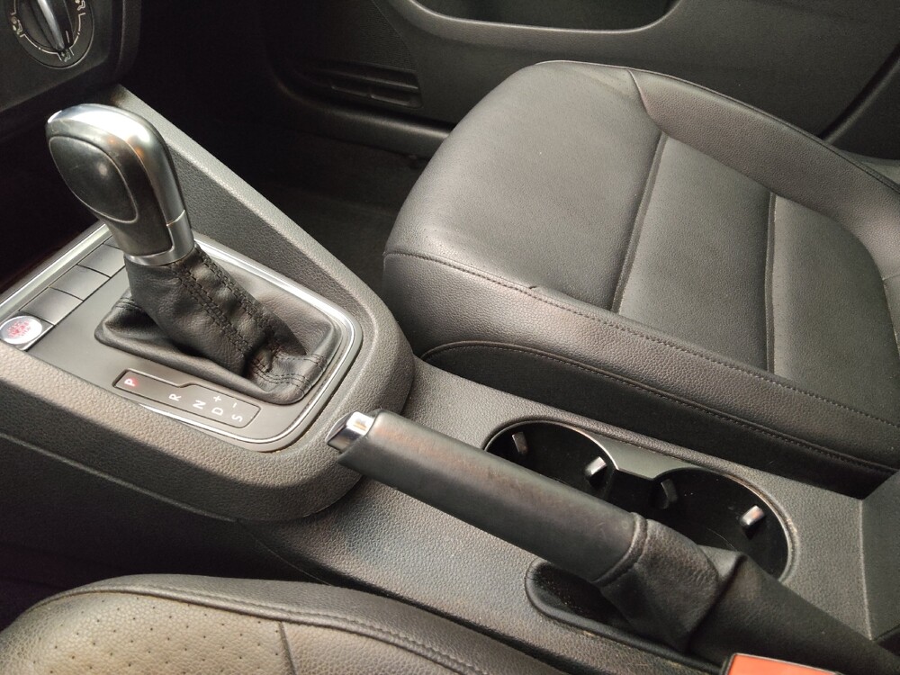 2017 Volkswagen Jetta in Lakewood, CO 80215 - 18086749 26