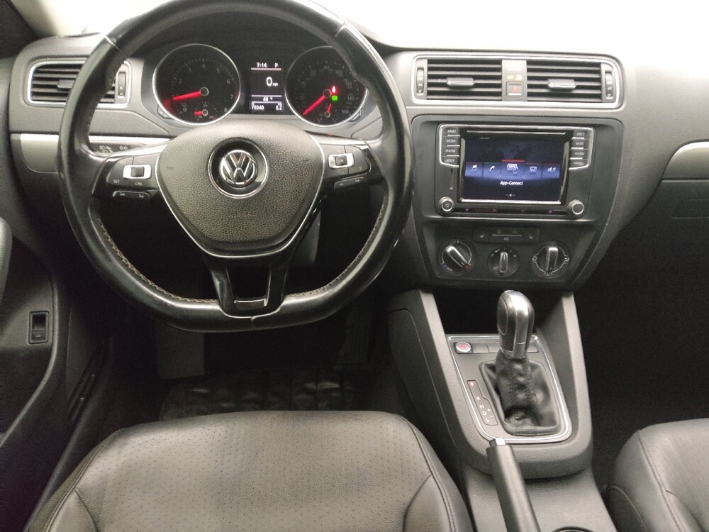 2017 Volkswagen Jetta in Lakewood, CO 80215 - 18086749 22
