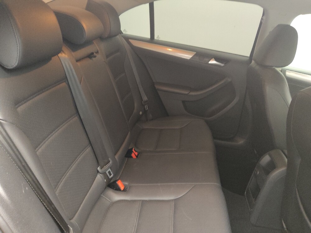 2017 Volkswagen Jetta in Lakewood, CO 80215 - 18086749 19