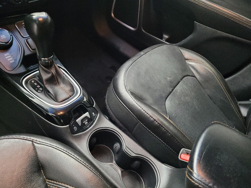 2018 Jeep Compass in Memphis, TN 38115 - 18086752 26