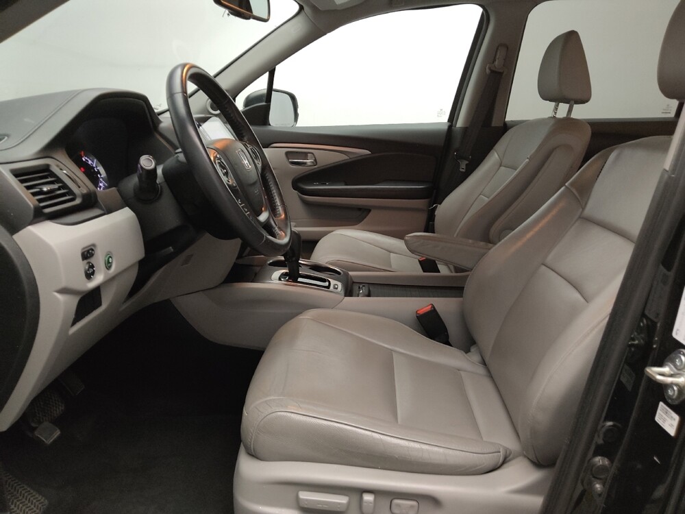 2018 Honda Pilot in Plano, TX 75074 - 18086756 17