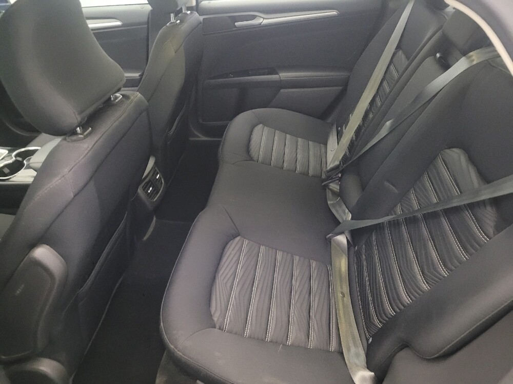 2016 Ford Fusion in Glen Burnie, MD 21061 - 18086766 18