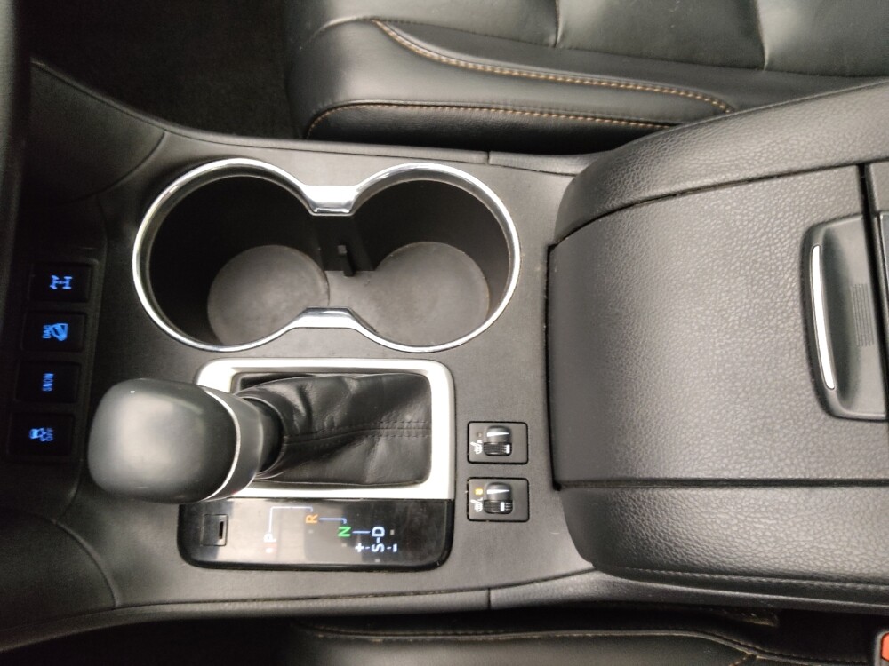 2019 Toyota Highlander in St. Louis, MO 63136 - 18086767 26