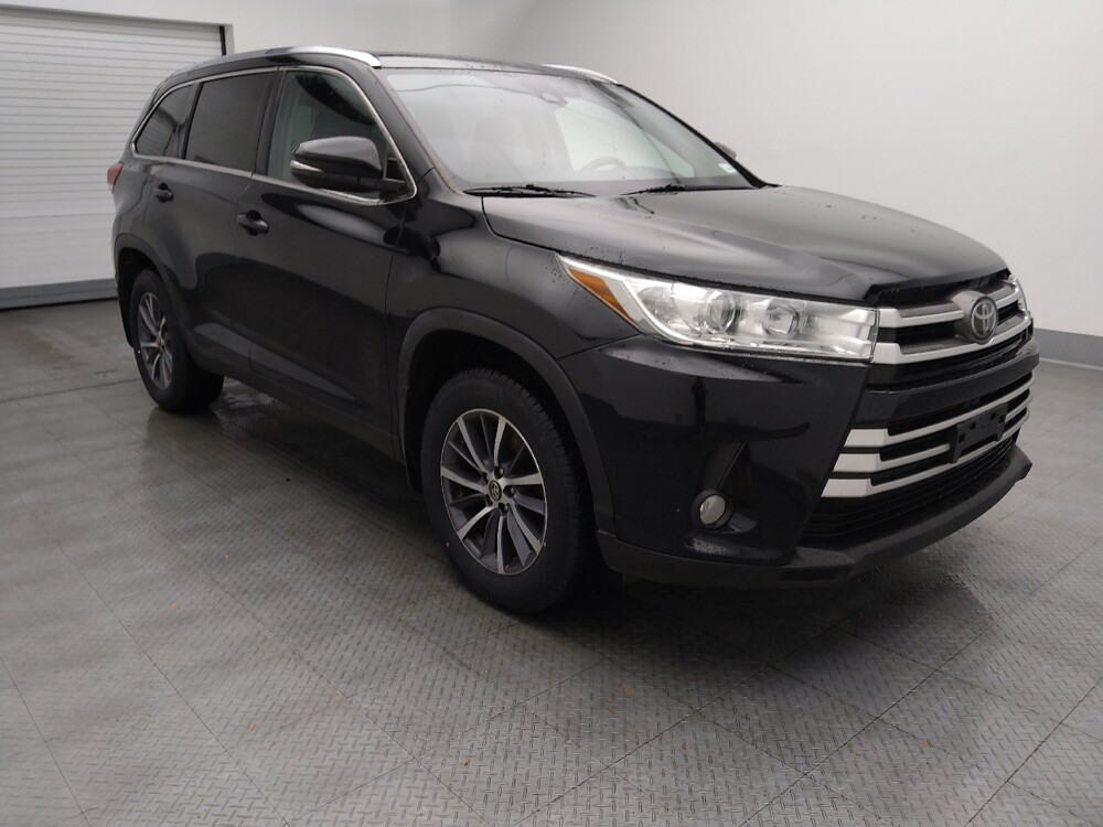 2019 Toyota Highlander in St. Louis, MO 63136 - 18086767 13