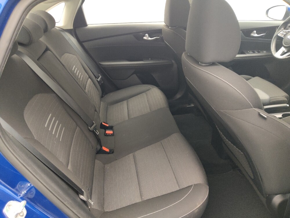 2019 Kia Forte in Independence, MO 64055 - 18086769 19