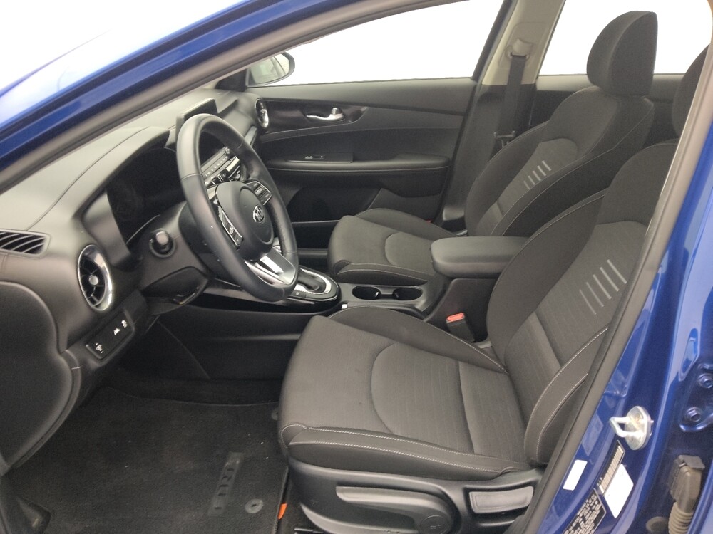 2019 Kia Forte in Independence, MO 64055 - 18086769 17