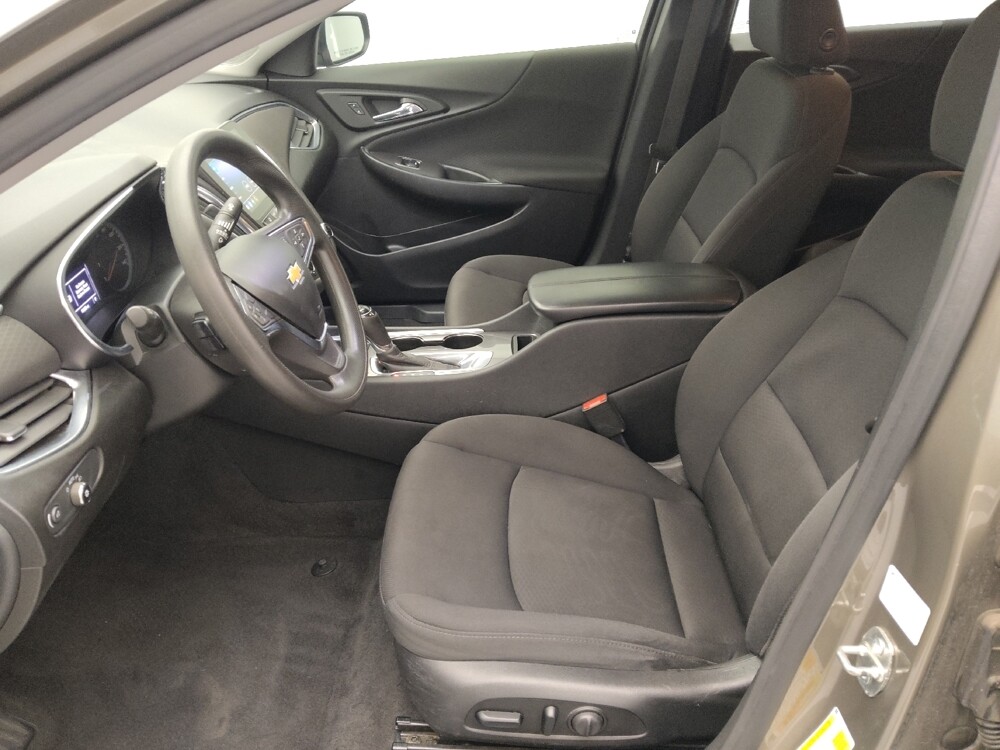 2020 Chevrolet Malibu in Independence, MO 64055 - 18086770 17