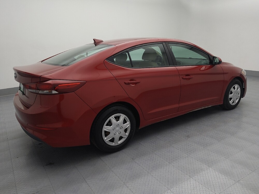 2017 Hyundai Elantra in Independence, MO 64055 - 18086771 10