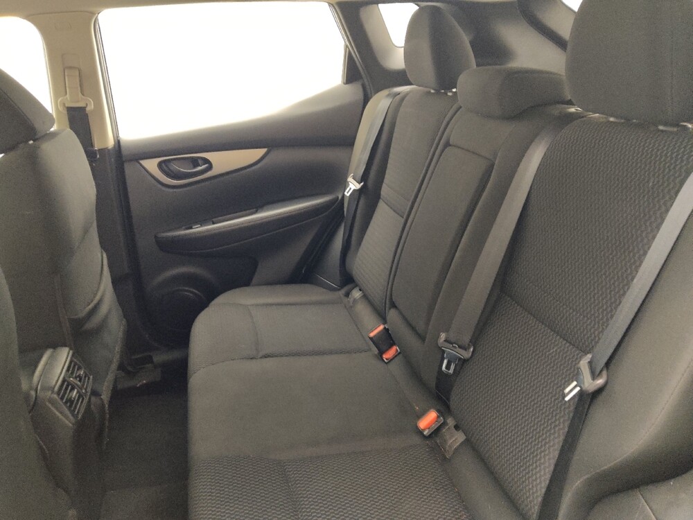 2019 Nissan Rogue Sport in Lauderdale Lakes, FL 33313 - 18086773 18