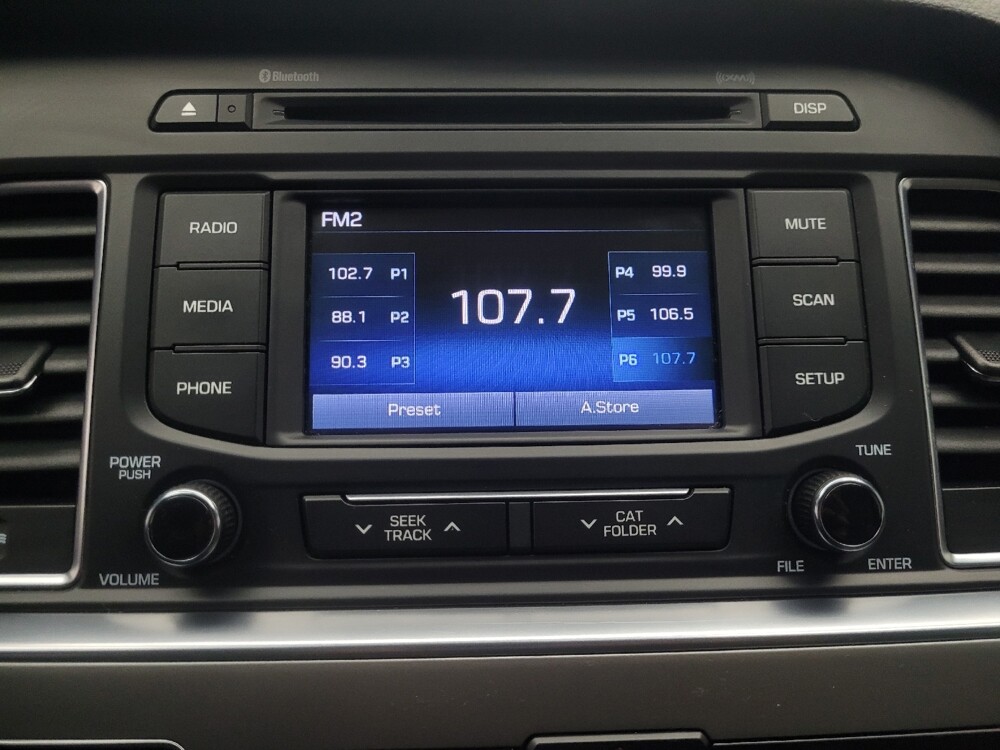 2015 Hyundai Sonata in Highland, IN 46322 - 18086774 25