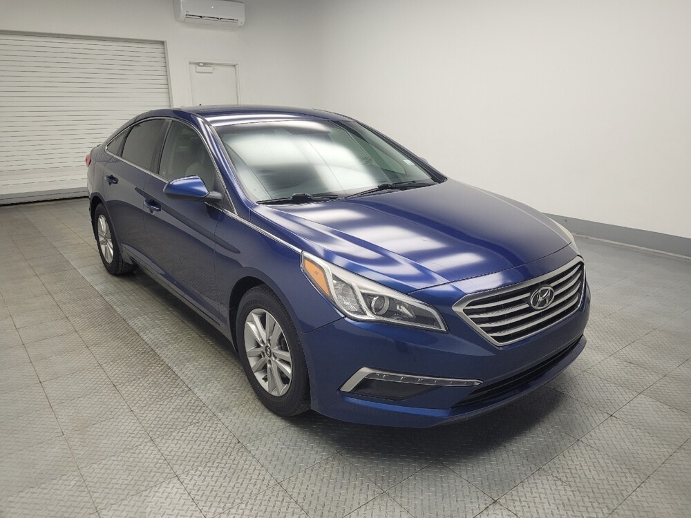 2015 Hyundai Sonata in Highland, IN 46322 - 18086774 13