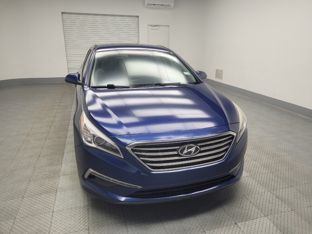 2015 Hyundai Sonata in Highland, IN 46322 - 18086774 14