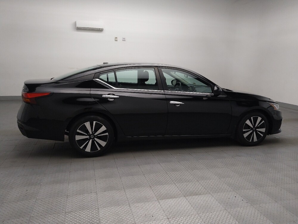2021 Nissan Altima in Fort Worth, TX 76116 - 18086776 10
