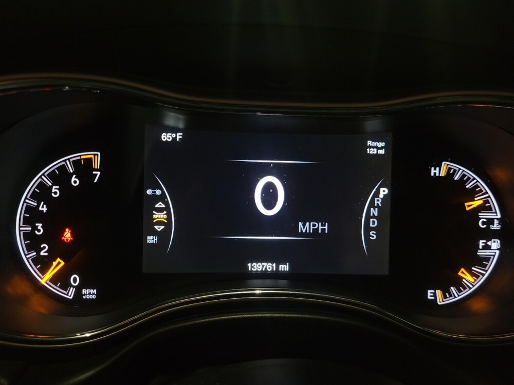 2014 Jeep Grand Cherokee in Pittsburgh, PA 15237 - 18086780 23