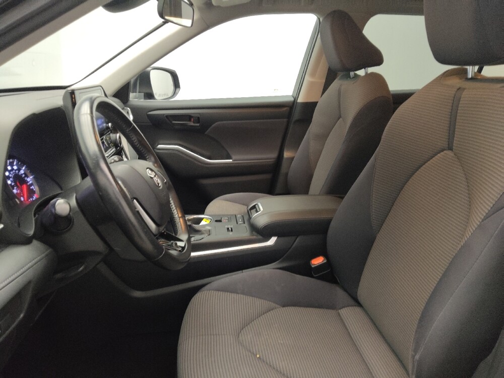 2020 Toyota Highlander in Stone Mountain, GA 30083 - 18086784 17