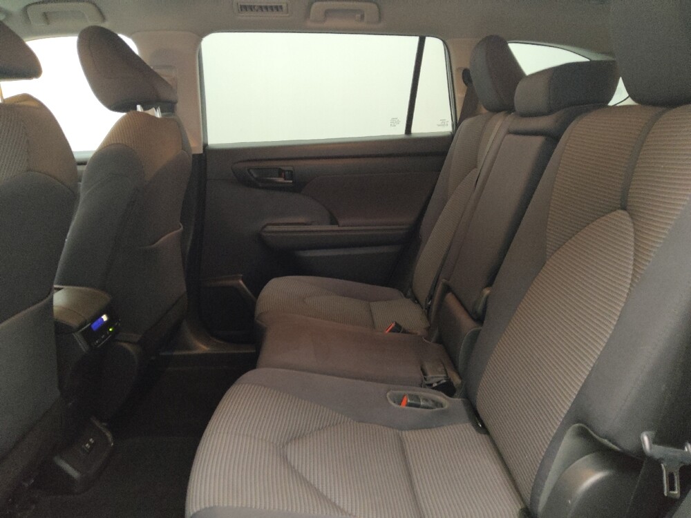 2020 Toyota Highlander in Stone Mountain, GA 30083 - 18086784 18