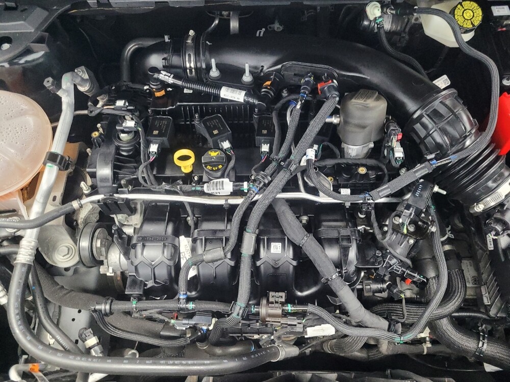 2021 Lincoln Corsair in Ft Wayne, IN 46805 - 18086786 30