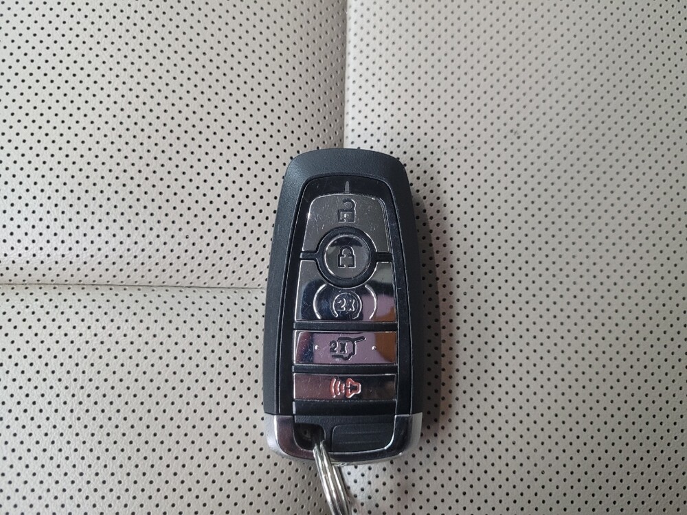 2021 Lincoln Corsair in Ft Wayne, IN 46805 - 18086786 32