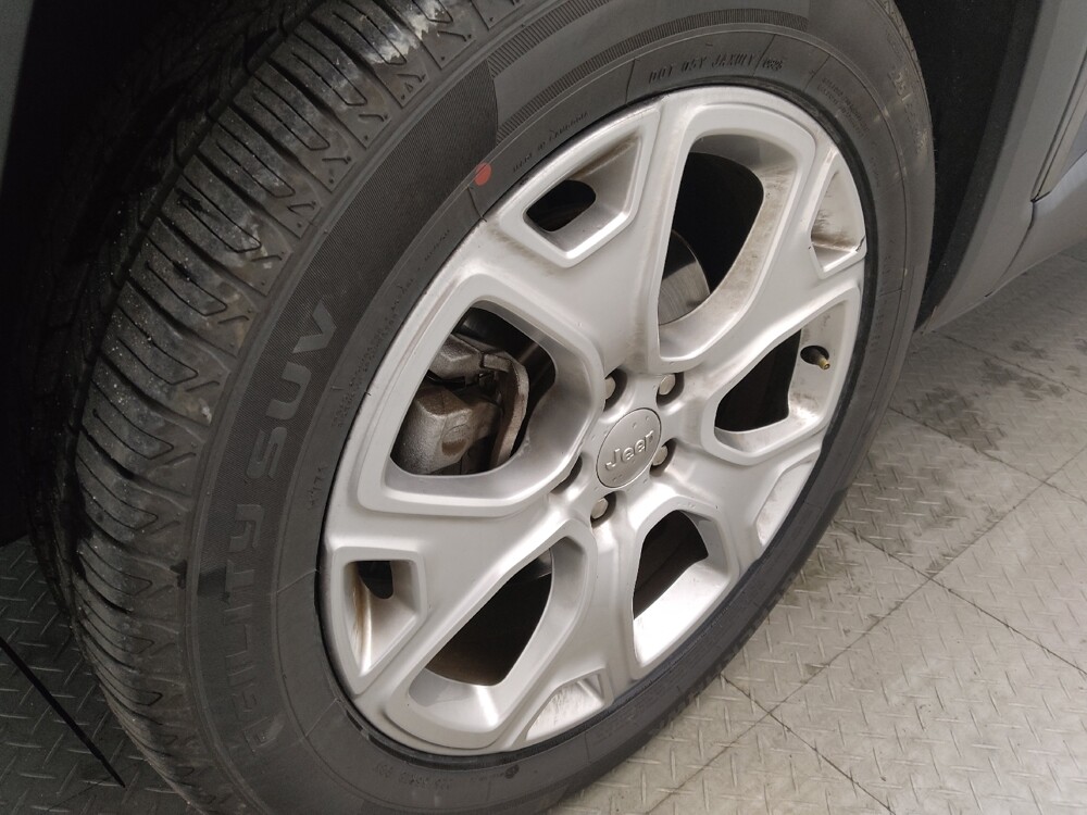 2020 Jeep Renegade in Wilmington, NC 28405 - 18086791 31