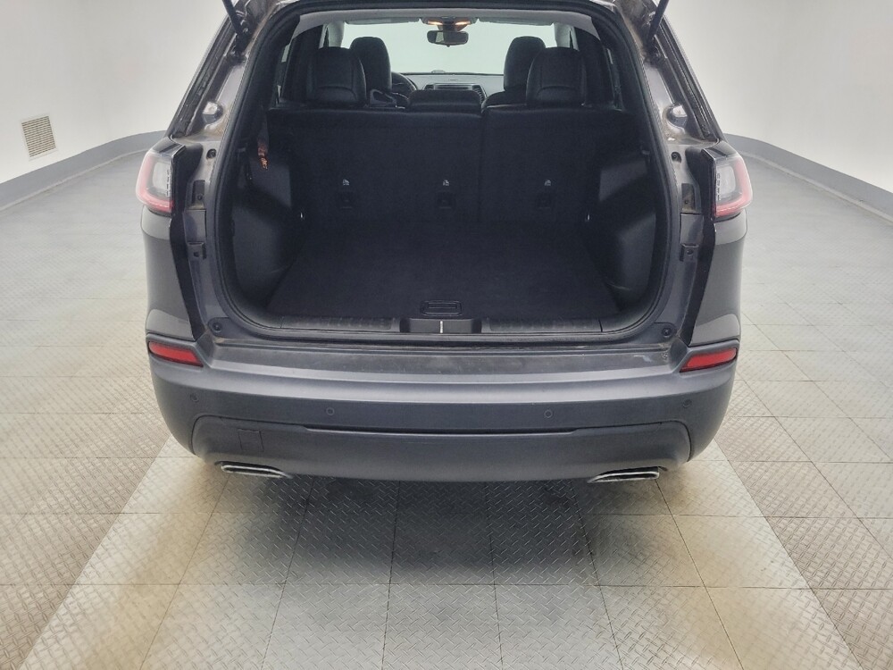 2020 Jeep Cherokee in Mishawaka, IN 46545 - 18086795 29