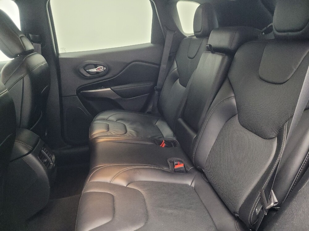 2020 Jeep Cherokee in Mishawaka, IN 46545 - 18086795 18