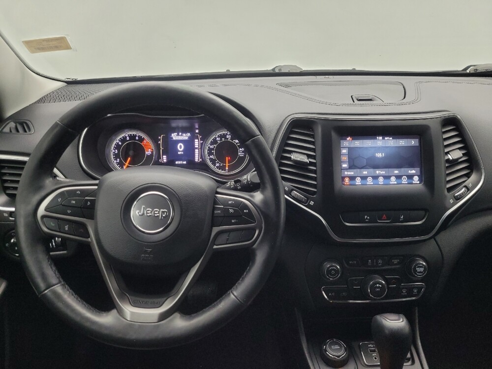 2020 Jeep Cherokee in Mishawaka, IN 46545 - 18086795 22