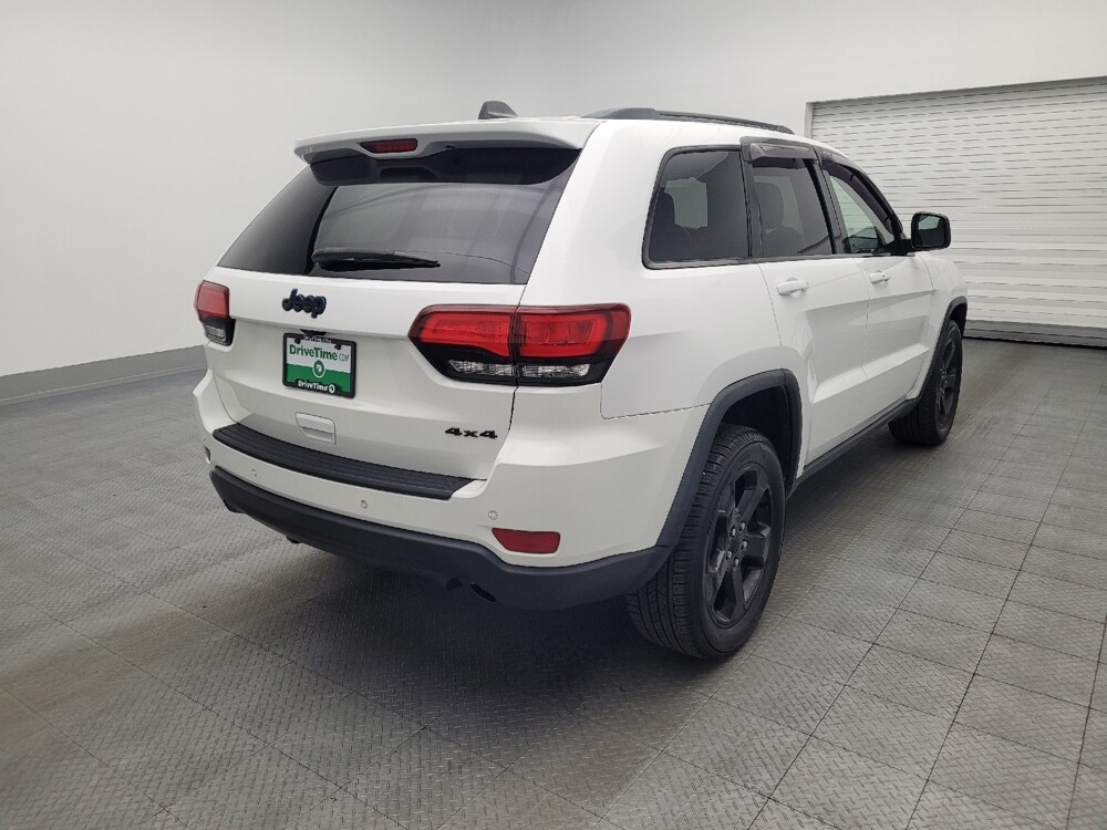 2018 Jeep Grand Cherokee in Gainesville, FL 32609 - 18086797 9