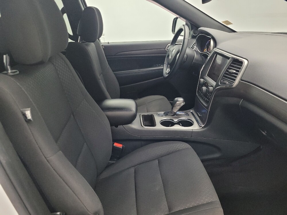 2018 Jeep Grand Cherokee in Gainesville, FL 32609 - 18086797 21