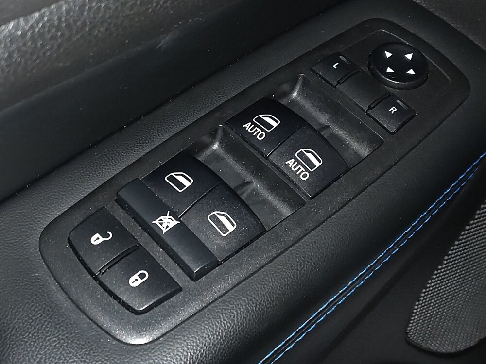 2018 Jeep Grand Cherokee in Gainesville, FL 32609 - 18086797 27