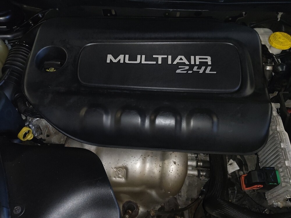 2018 Jeep Cherokee in Kissimmee, FL 34744 - 18086798 30